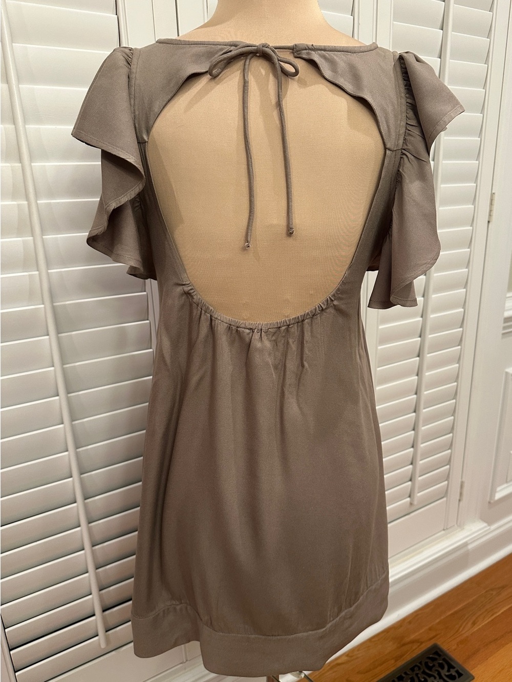 Backless Flutter-Sleeve Dress in Taupe